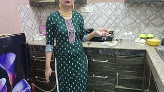 Indian Punjabi Ma putt new Desi chudai full gaaliyan Punjabi full HD Desi sardarni stepmom pounded with enormous wang bund Mari in Kitchen Punjabi audio