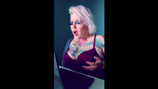 Horny Blonde Masturbation to Lezbo Porn at Her Desk