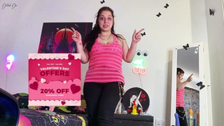 Unboxing & Reviewing The Funzze Silicone Labia Spreader