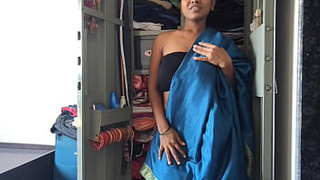Desi maid got her vagina screwed by her boss while cleaning the cupboard
