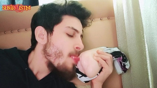 Üvey Kız Kardeşini Sikiyor