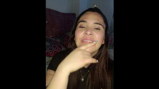 Hermosa estudiante sale de clase bien caliente/ porno maroc