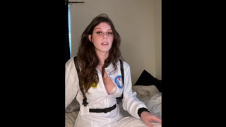 Among Us Masturbate Task - 19 Year Older Gets Sleazy!