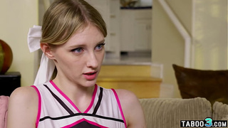 Teenie cheerleader Melody Marks loosing her virginity on a shy men black schlong