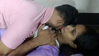 Desi Bhabhi Seduced Neighbour For Hard Fuck