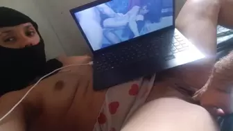 he masturbation my vagina with his hand watching porn, i ejaculate looking at the web-cam slutty